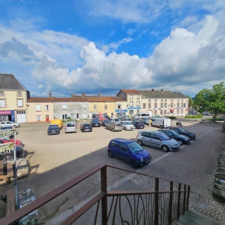 Le Qg Des Epesses A 5 Min Du Puy Dufou Villa Les Épesses Eksteriør billede